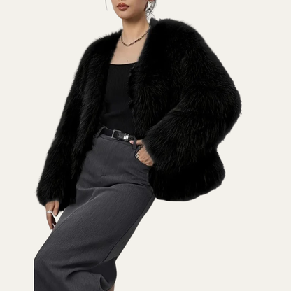VogeLuxe | Veste courte en fourrure pour femme 1