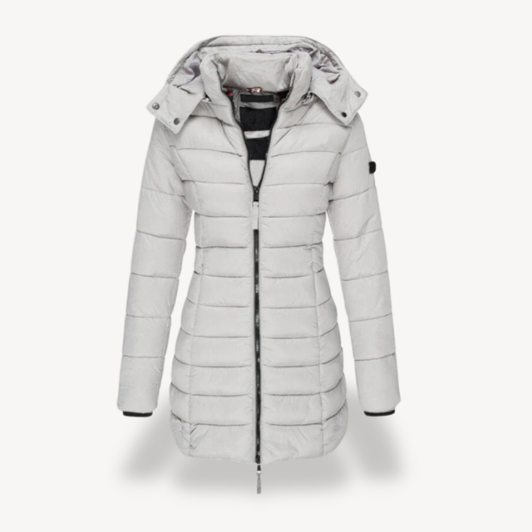VogeLuxe | Veste matelassée à capuche slim pour femme 6