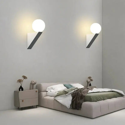 Voitia™ – Applique Murale LED Noire & Blanche Moderne avec Intensité Réglable