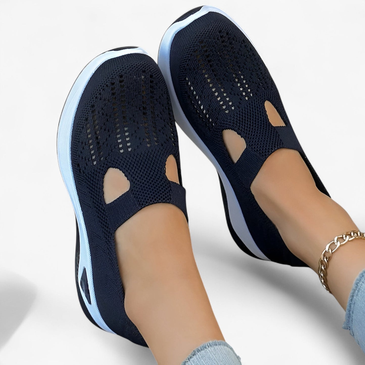 Chaussures femme légères et élégantes à talon plat