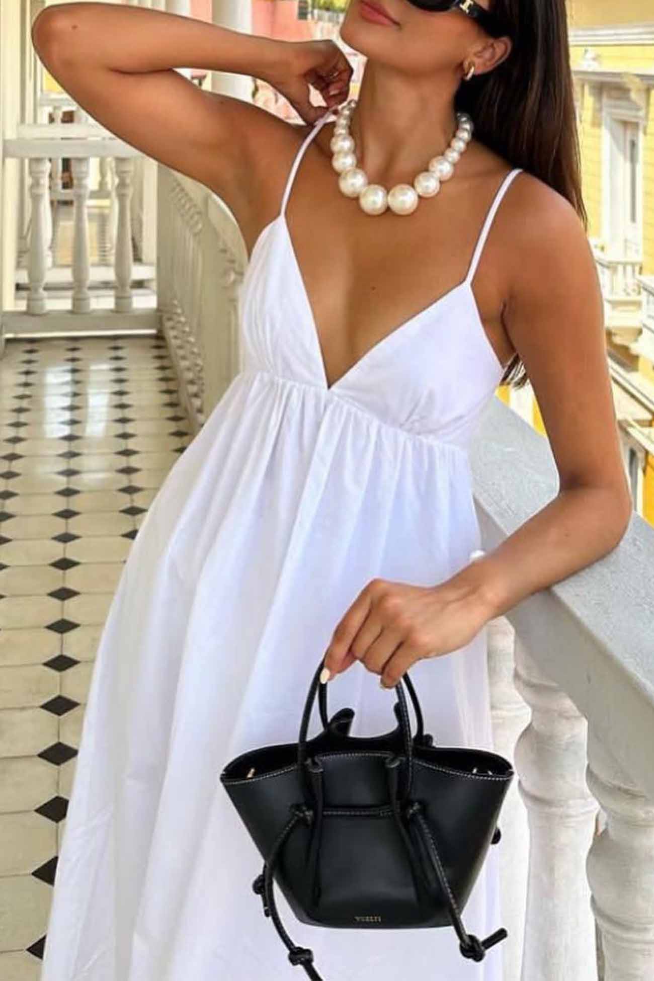 Robe Été Femme en Dentelle Blanc, Col en V et Dos Nu