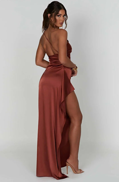 Robe Longue Femme Épaule Dévoilée avec Fente