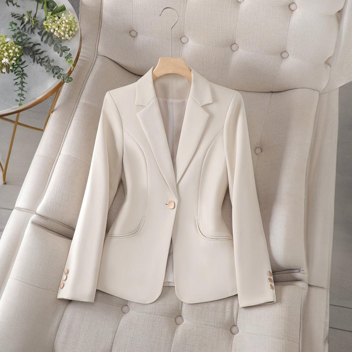Veste de travail femme élégante et confortable