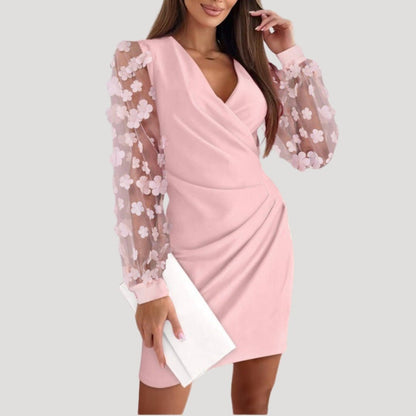 Robe Femme Mini avec Manches Transparentes et Décolleté en V