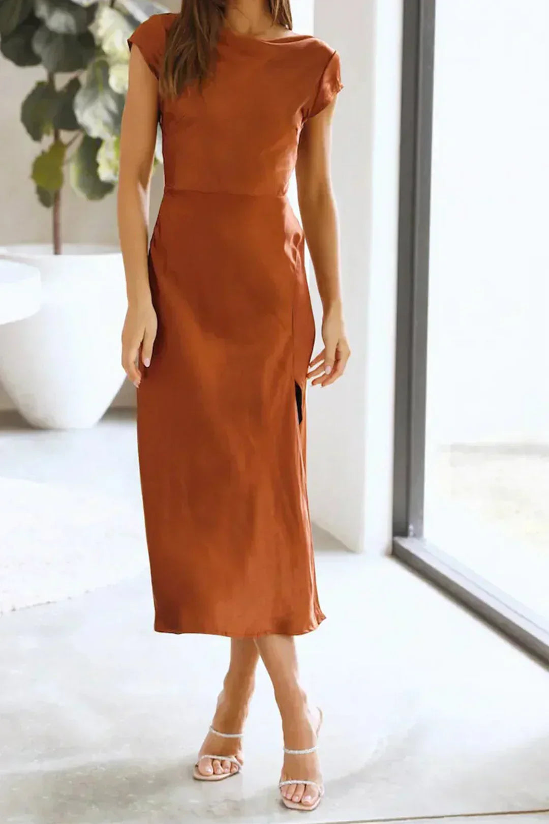Robe Midi Femme Élégante et Simplice