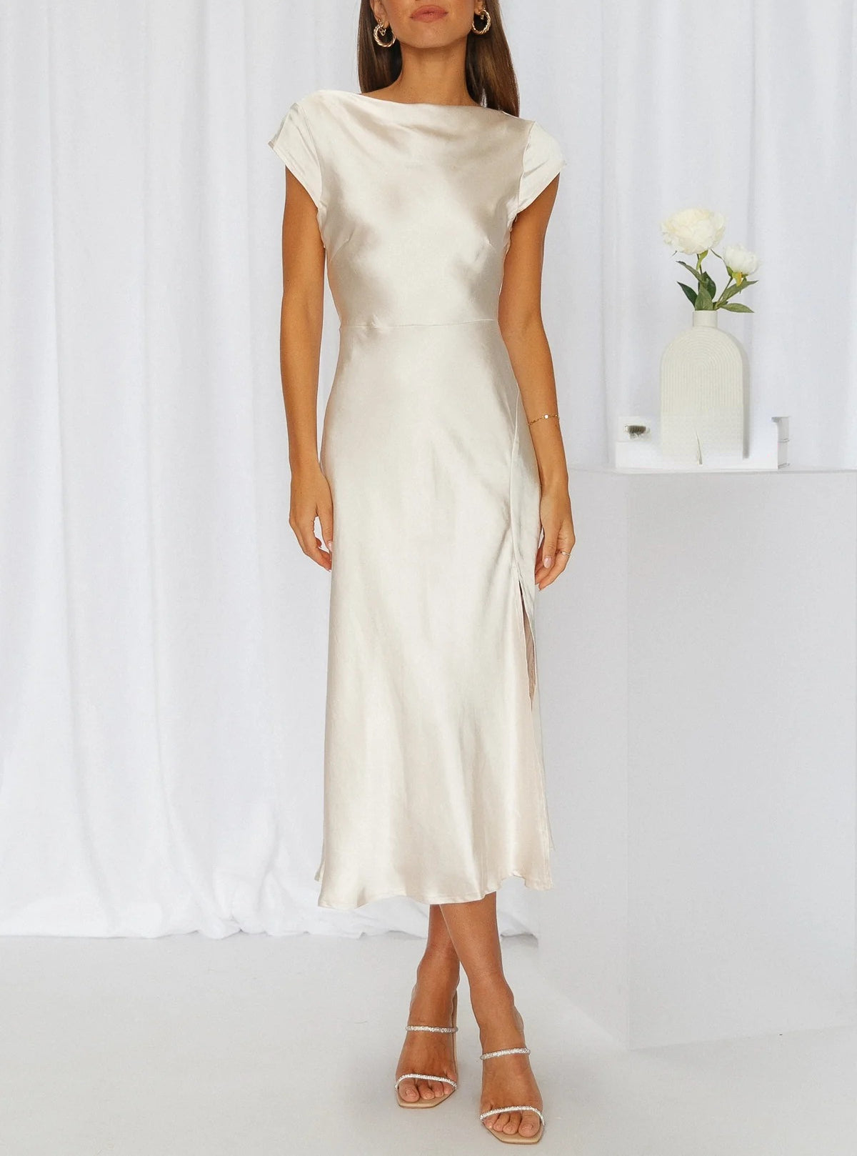 Robe Midi Femme Élégante et Simplice