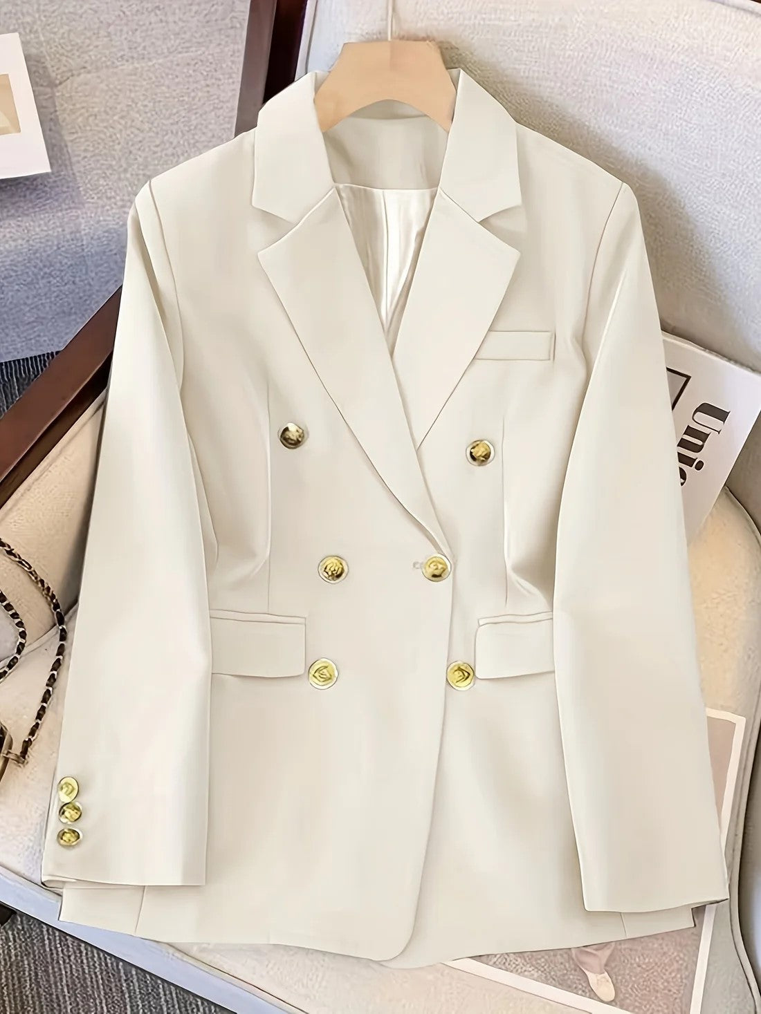 Blazer Femme sur Mesure à Double Boutonnage Élégant