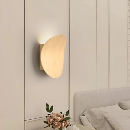 WoodLume™ – Applique Murale Design en Bois Naturel Éclairage Doux