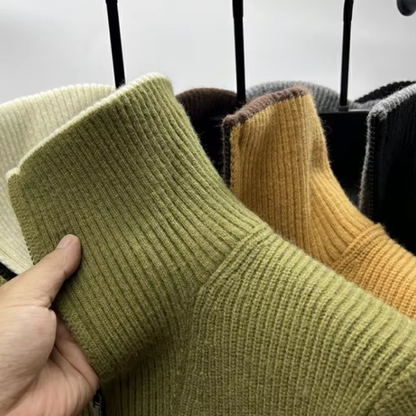 Pull Homme Col Montant Zippé - Élégant et Sportif
