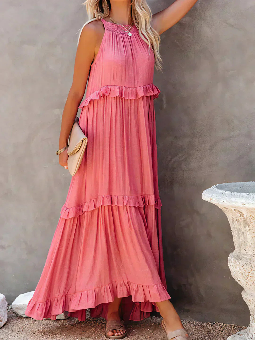 Robe Bohème Été avec Volants et Décolleté Profond