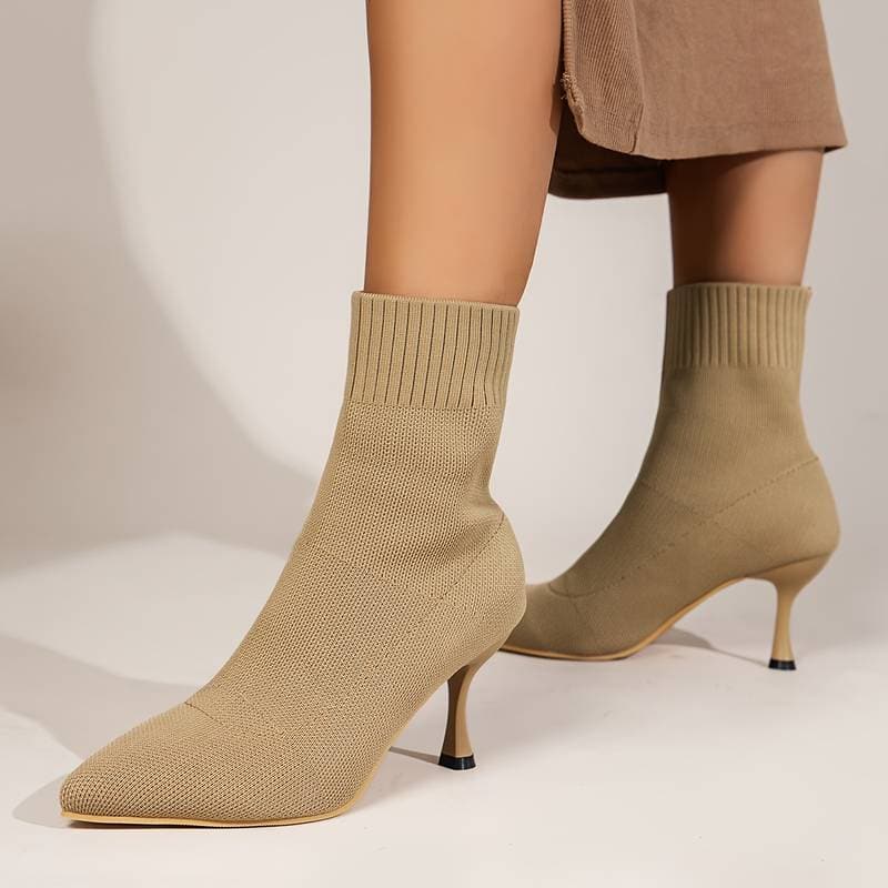 Bottines Femme Élégantes à Talon Haut et Découpes Délicates - PanierRoyale