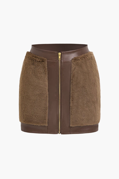 Sac Antonia en Similicuir avec Détails en Fourrure Synthétique