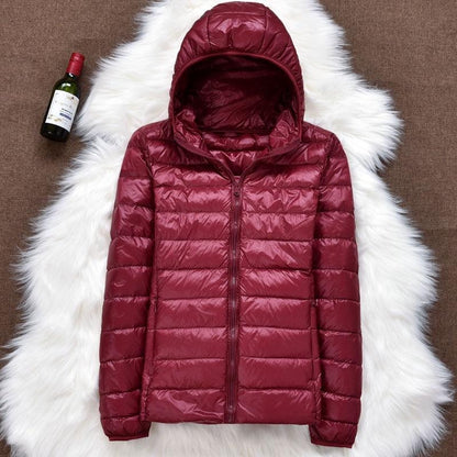 Doudoune Femme Légère Matelassée Capuche Coupe Ajustée