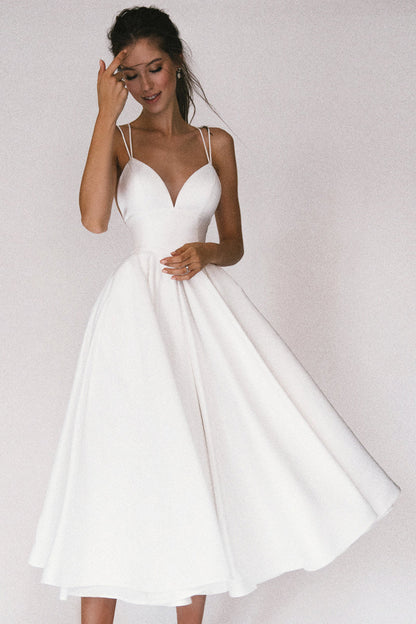 Robe de Soirée Élégante pour Femme Longue en V