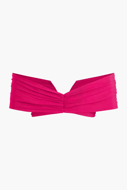 Robe Cocktail Épaules Découvertes avec Drapage Élégant
