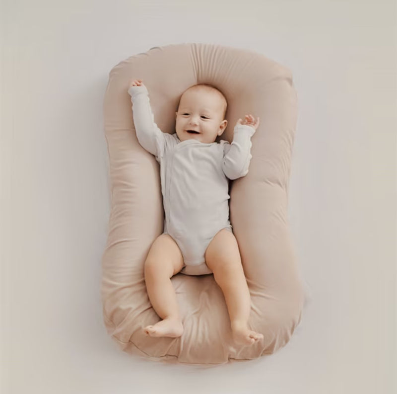 Coussin Bébé Confort Blanc et Doux pour Nourrisson