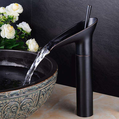 Robinets Design Modernes avec Cascade d'Eau