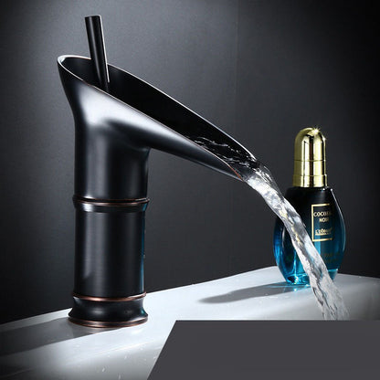 Robinets Design Modernes avec Cascade d'Eau