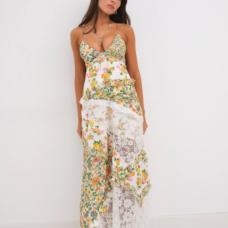 Robe Femme Été en Dentelle avec Bretelles Fines - BerlinGlamour