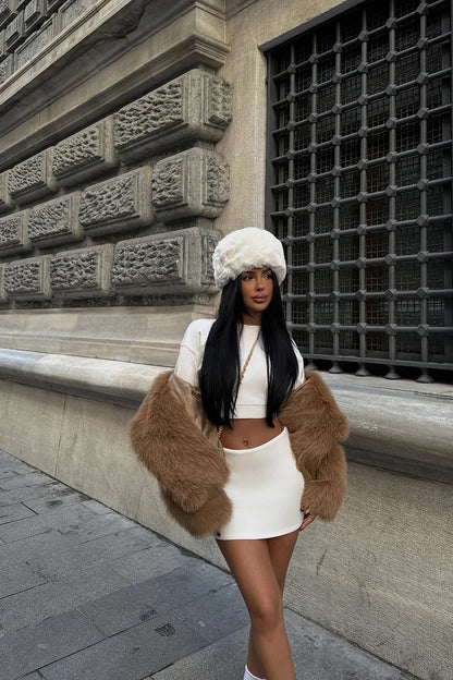 Bonnet Fourrure Blanc Femme Élégant