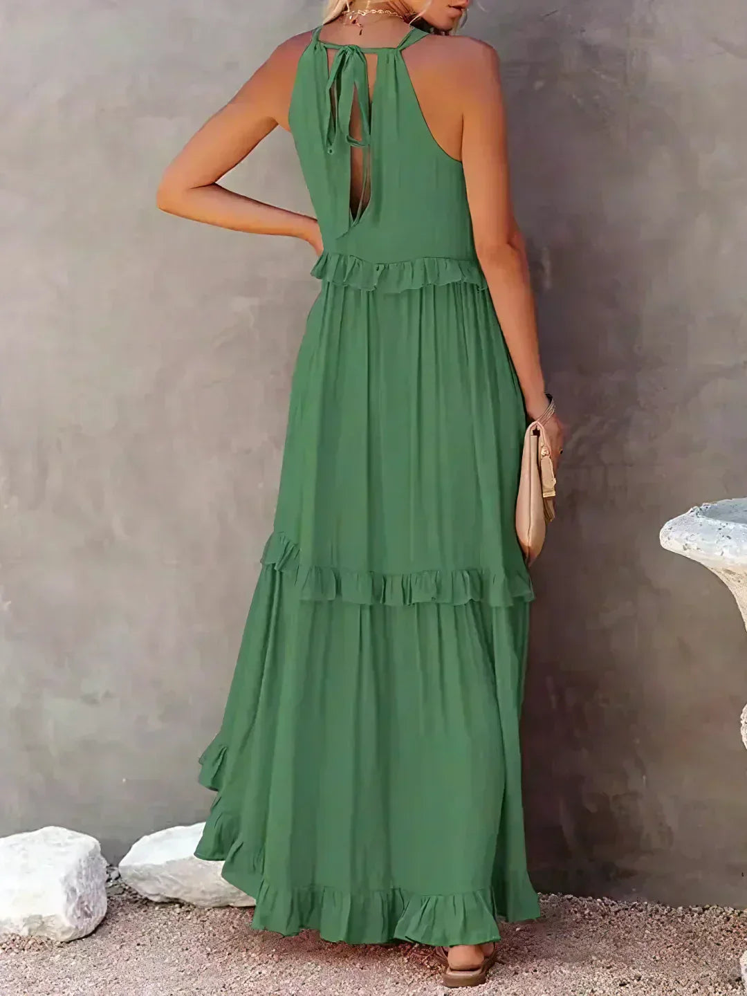 Robe Bohème Été avec Volants et Décolleté Profond