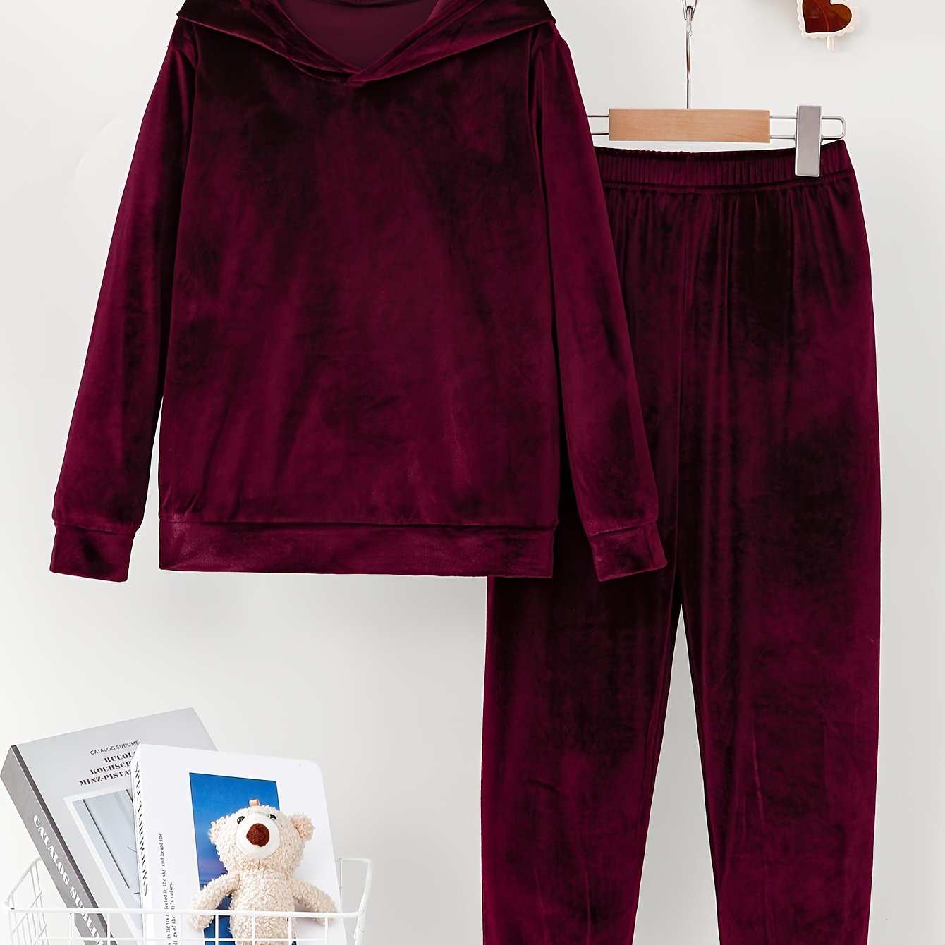 Tenue de Sport Femme Chic avec Pantalon et Sweat Capuche
