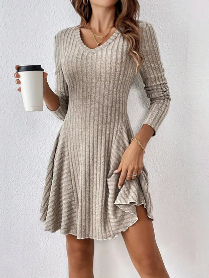 Robe Décontractée à Manches Longues et Décolleté Plongeant