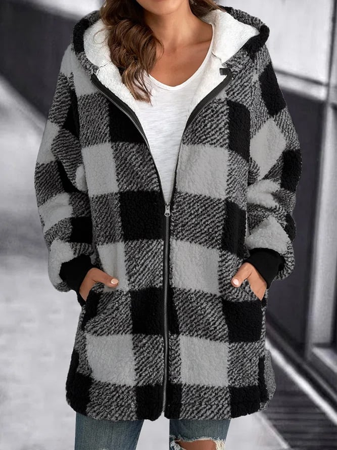 Doudoune Femme Hiver Marine et Blanche à Carreaux