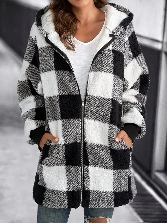 Doudoune Femme Hiver Marine et Blanche à Carreaux