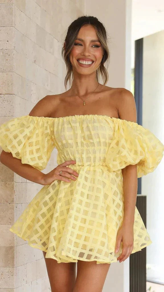 Robe Courte sans Manches Jaune avec Manches Bouffantes et Décolleté - BerlinGlamour
