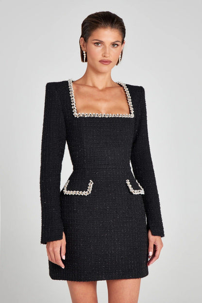 Robe Chic en Tweed Noir avec Perles