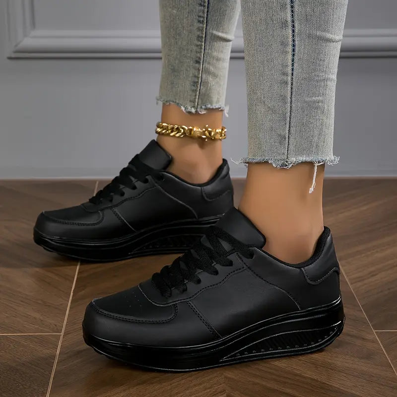 Baskets Femme Cuir Synthétique Semelle Compensée Lacets Minimalistes