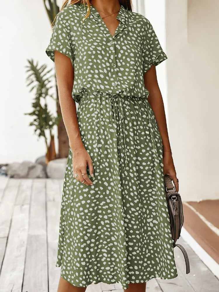 Robe Femme Élégante à Boutons, Coupe Flattereuse et Style Raffiné