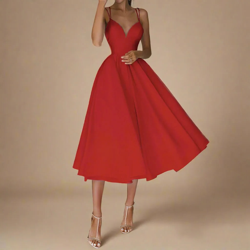Robe Été Décolleté Profond avec Bretelles Fines