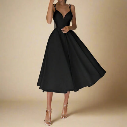 Robe Été Décolleté Profond avec Bretelles Fines
