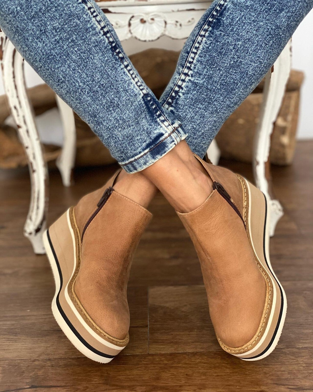 Chaussures Femmes Confortables et Élégantes - Souliers Orthopédiques de Qualité