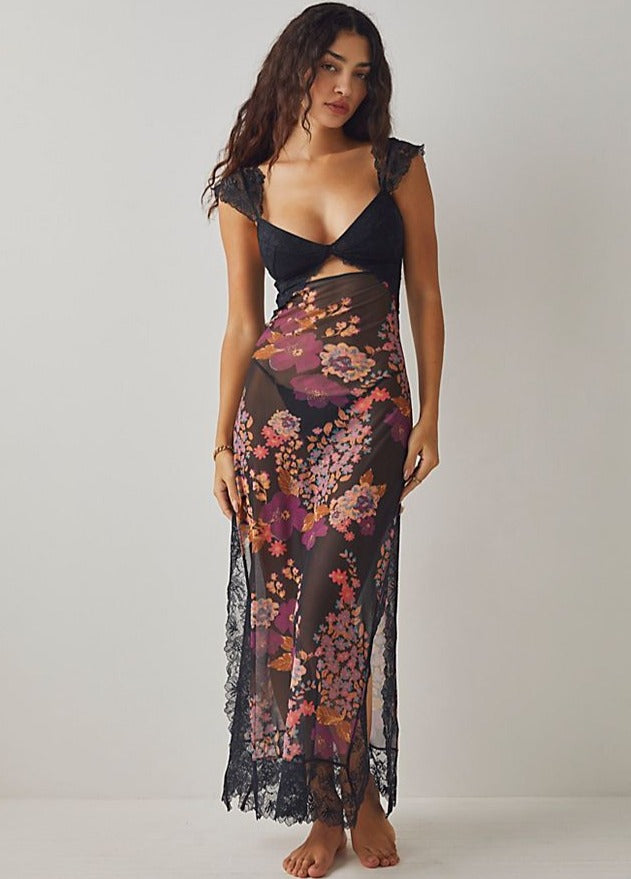 Robe Été en Dentelle Féminine - Tissu Doux et Élégant
