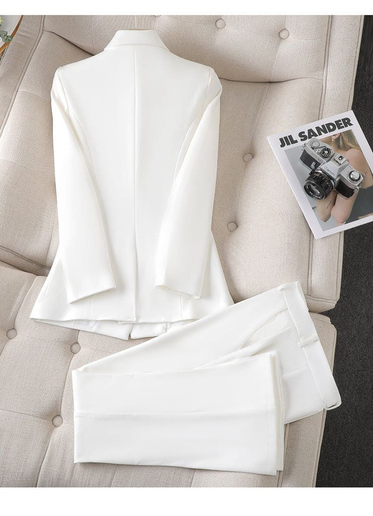 Ensemble Tailleur Femme Blazer Structuré et Pantalon Ajusté - PanierRoyale