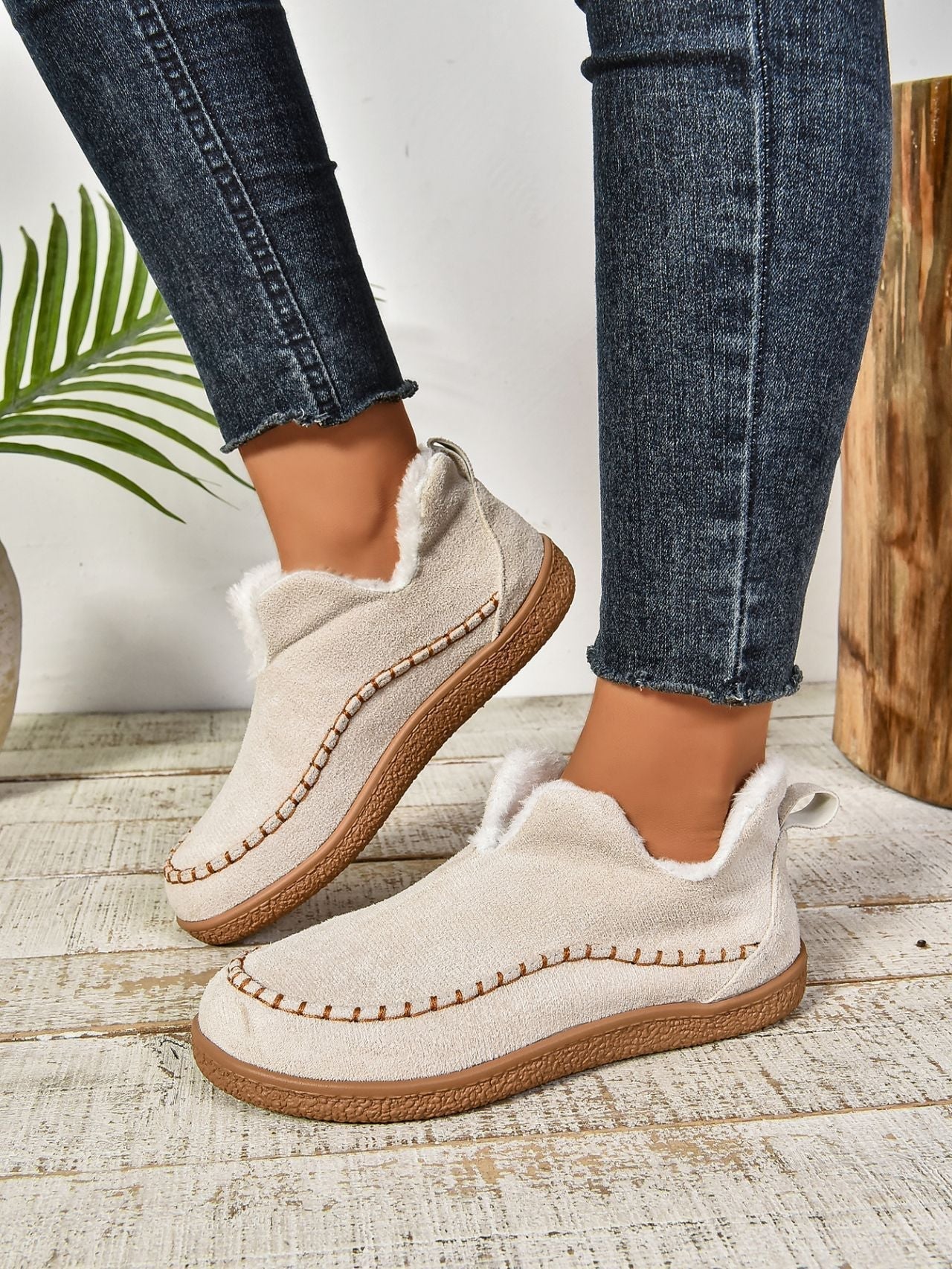 Chaussons Femmes Peluche Chauds et Confortables