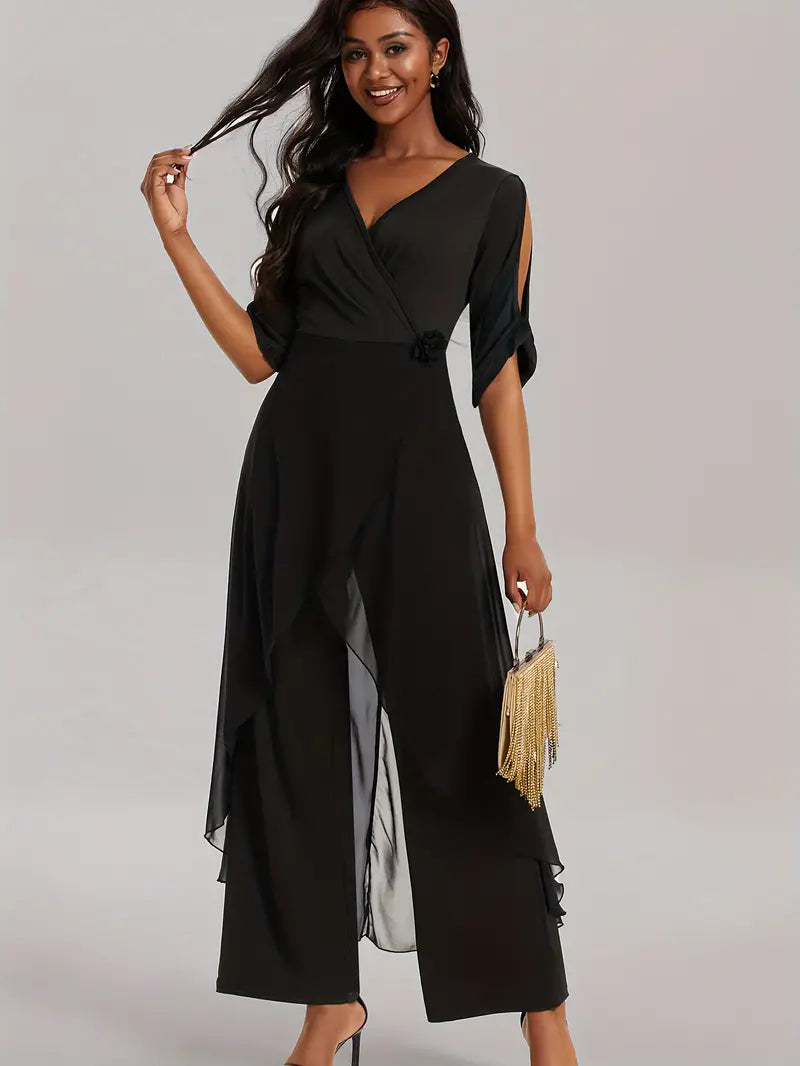 Robe Féminine Asymétrique avec Décolleté Profond - PanierRoyale