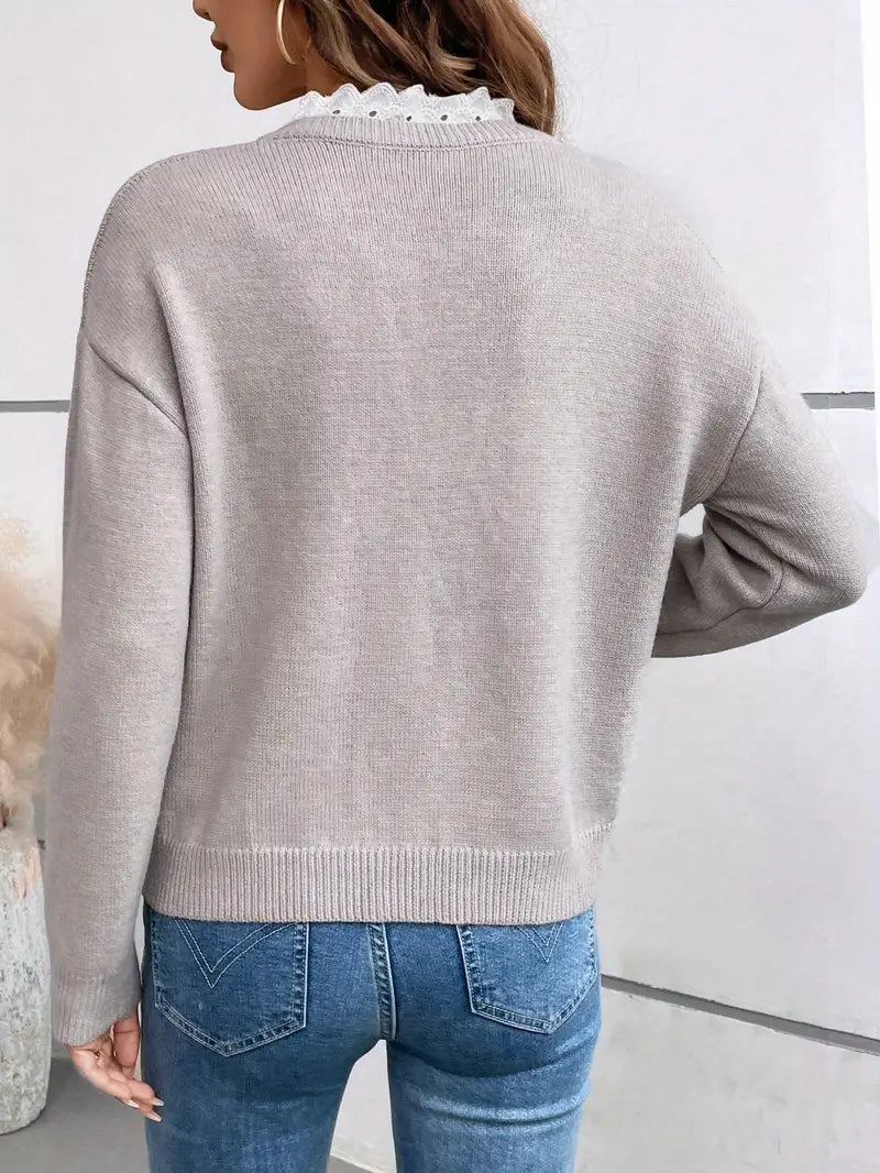 Pull Col V Dentelle Élégant en Maille