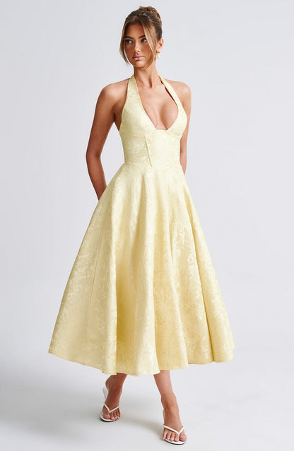 Robe Femme Élégante Florale avec Dos Nu et Taille Cintrée - PanierRoyale