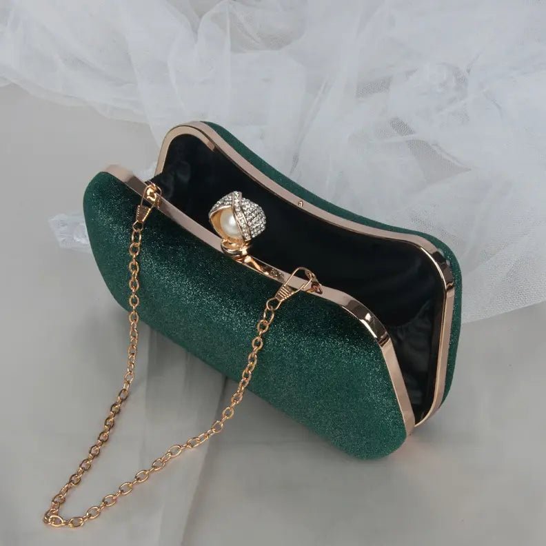 Sac Soirée Élégant avec Fermeture Perle et Détails Dorés
