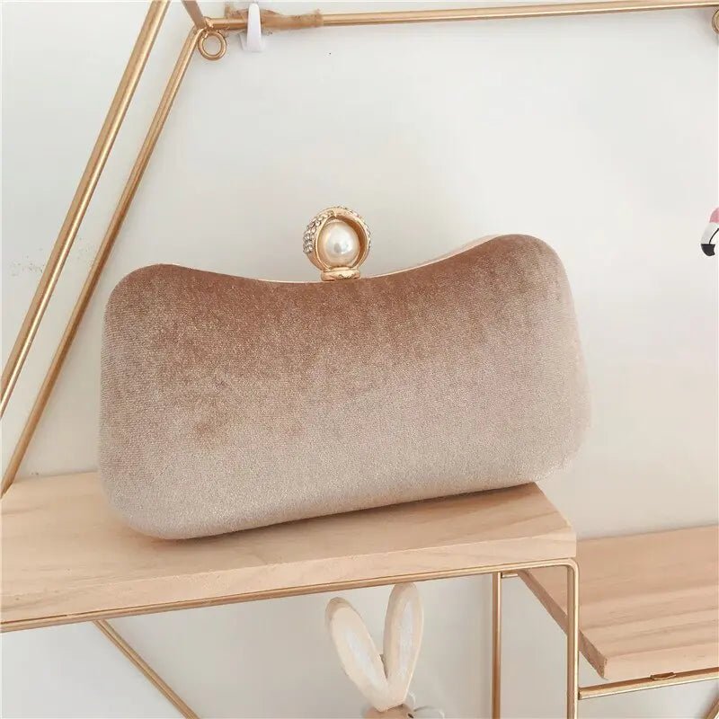 Sac Soirée Élégant avec Fermeture Perle et Détails Dorés