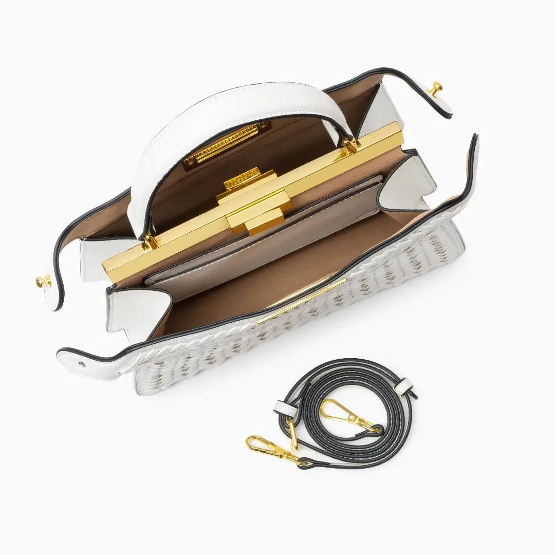 Sac à Main Tressé Élégant avec Fermeture Tourne et Détails Dorés