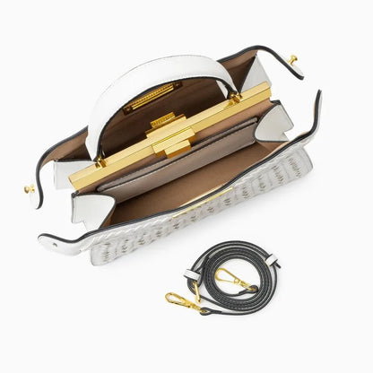 Sac à Main Tressé Élégant avec Fermeture Tourne et Détails Dorés