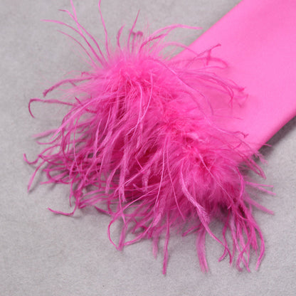 Robe Courte Élégante à Plumes