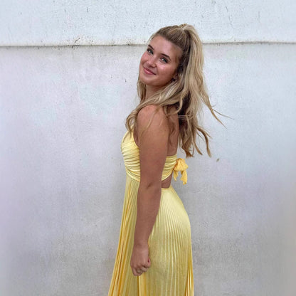 ÉléganceFemme™ – Robe Longue Femme Plissée Col en V Chic et Fluide-4