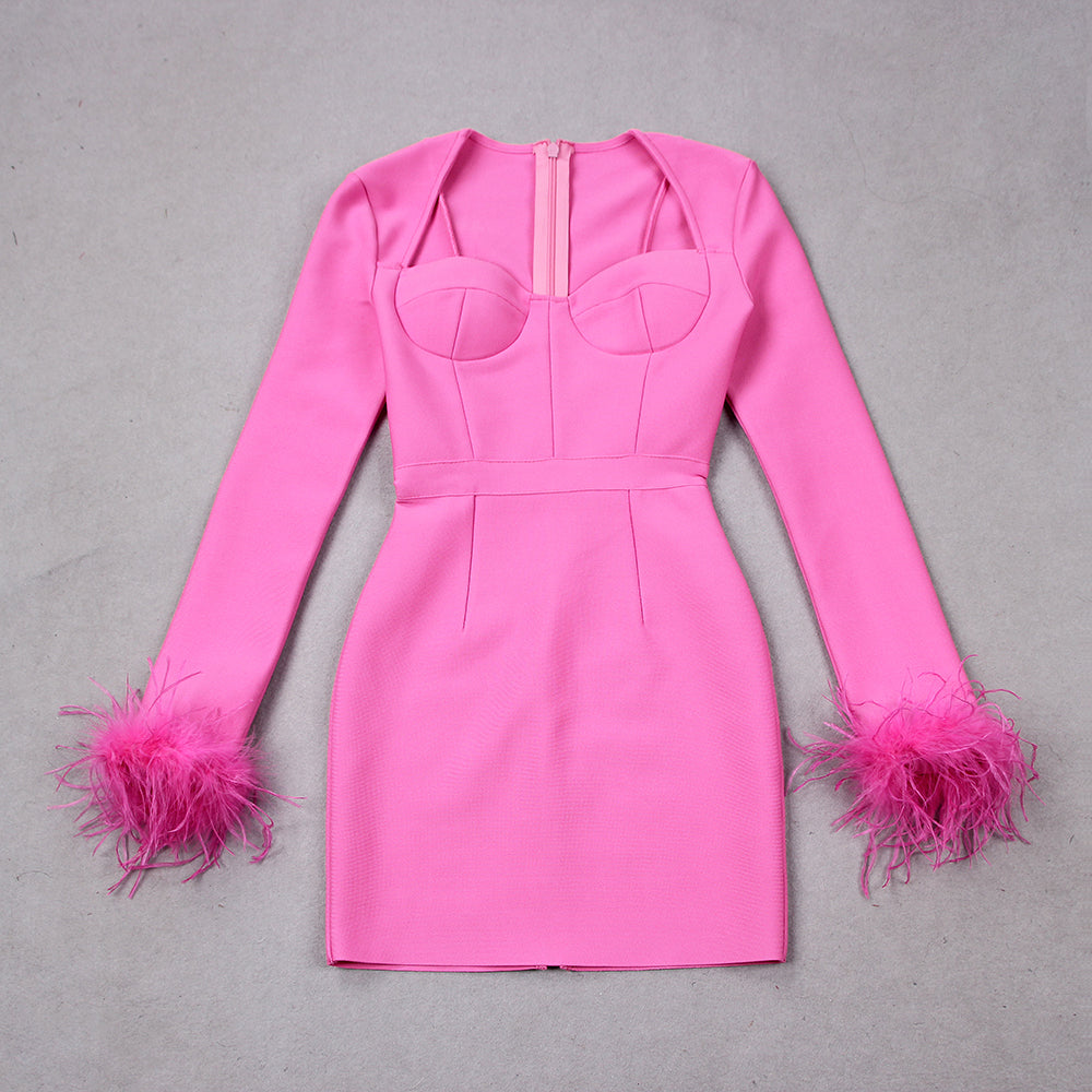 Robe Courte Élégante à Plumes
