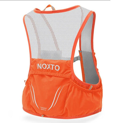 Gilet de trail léger avec 2 bouteilles d'eau flexibles